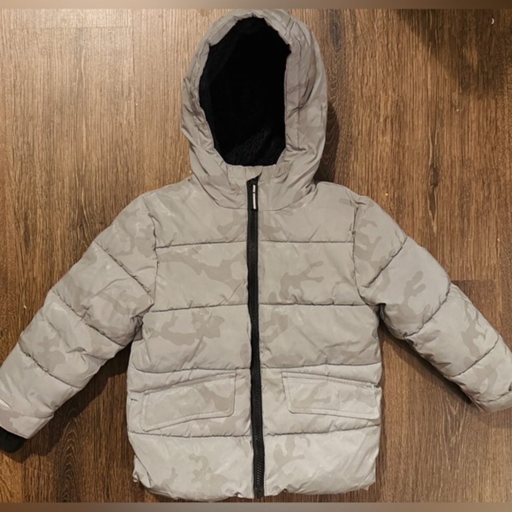 Gray Reflective Camouflage Puffer Jacket